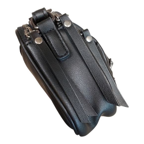 Ed Hardy NWOT Black Silver Stud Embellished Camera Crossbody Bag OS - Picture 7 of 13